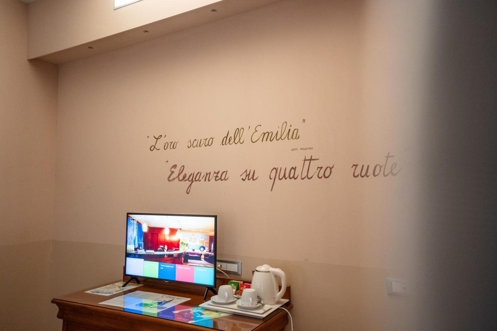 Hotel Terme Salvarola Sassuolo Exterior photo