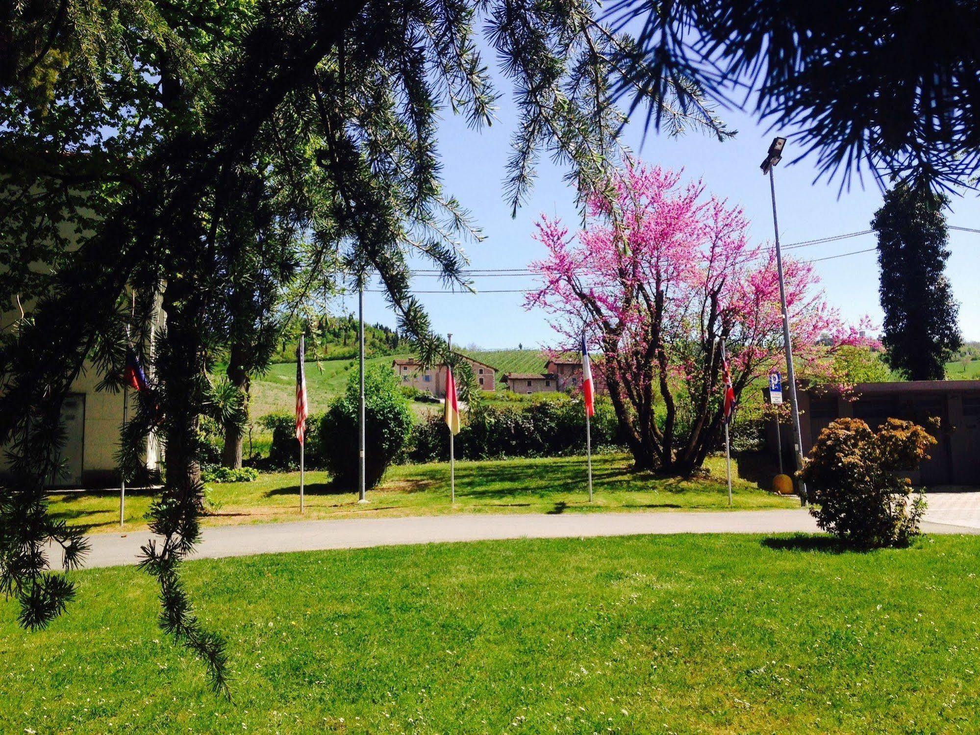 Hotel Terme Salvarola Sassuolo Exterior photo